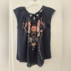 LC Lauren Conrad NWOT Dark Blue Short Sleeve Blouse with Floral Pattern